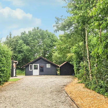 In With Sauna Semesterbostad