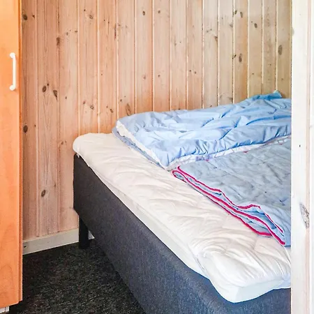 Semesterbostad In With Sauna Hemmet